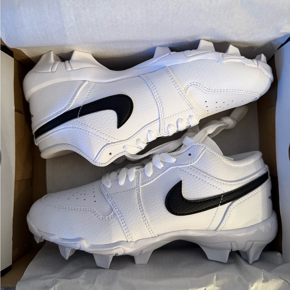 Nike White and Black Jordan 1 Low Top Youth Cleats